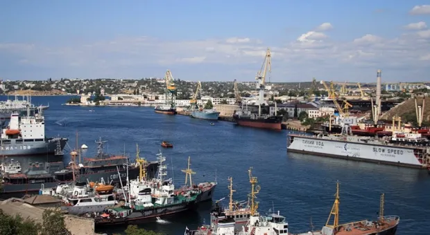 Украина угрожает оставить крымских моряков без работы
