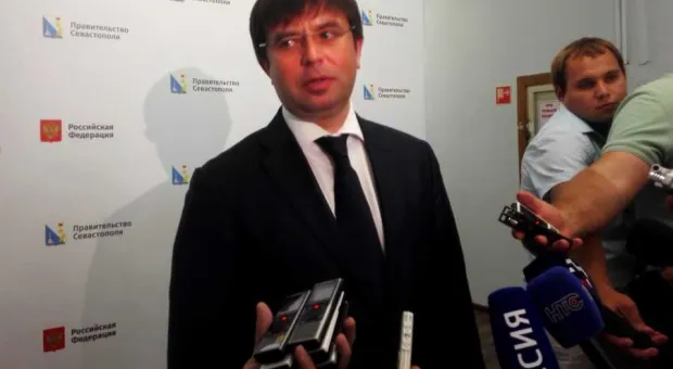 Директор горздрава Севастополя будет обсуждать свои действия с общественниками