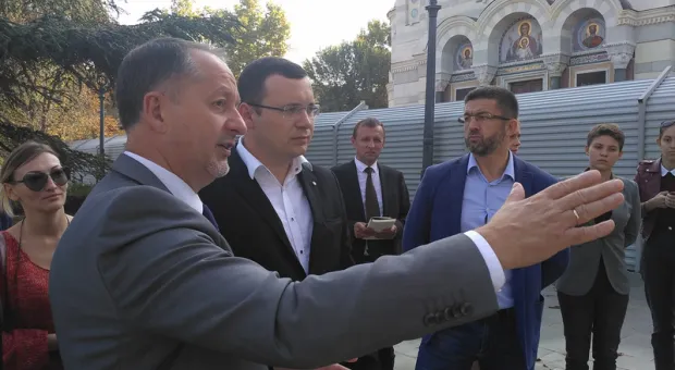 Новости Севастополя - Жители Севастополя не отдают клочок земли под высотную застройку