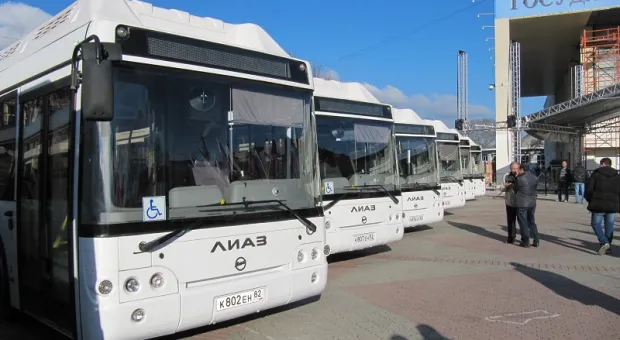 Столице Крыма пообещали купить 100 новых автобусов