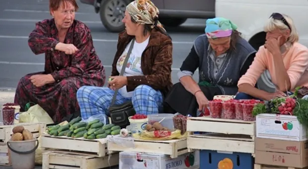 Власти Севастополя продолжают бороться с торговлей на Сталинградском рынке