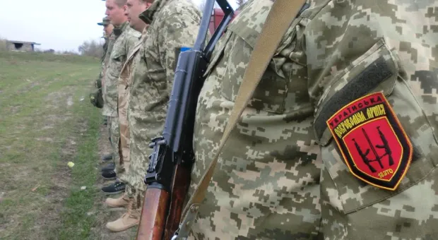 На линию соприкосновения на Донбассе возвращаются украинские радикалы
