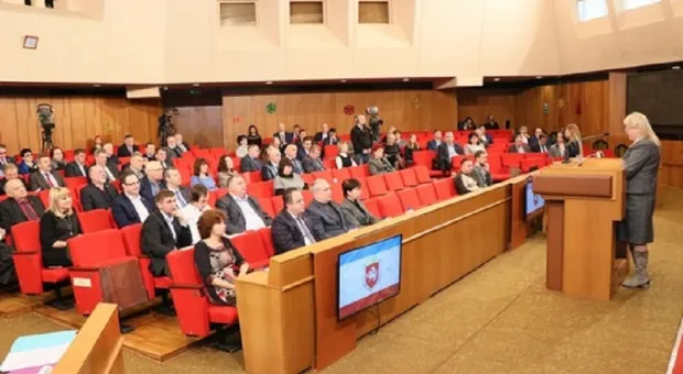 Выйдем в ноль: парламент Крыма принял бюджет на 2019 год