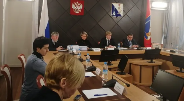 Депутаты и чиновники сняли разногласия по бюджету Севастополя 