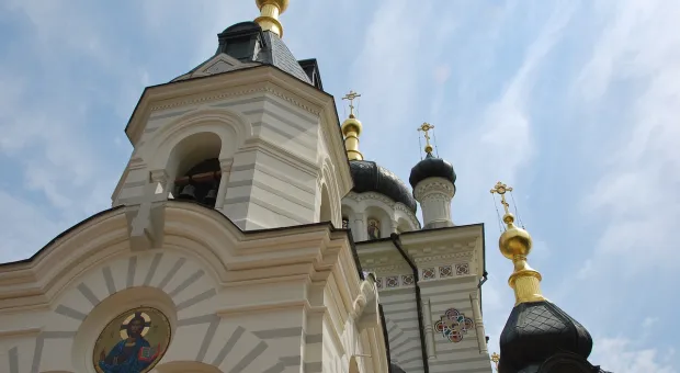 Рефат Чубаров обвинил церкви Крыма в хранении оружия для «Крымской весны»