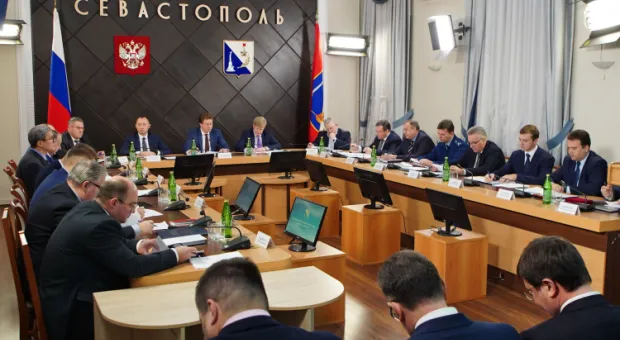 Пятую часть бюджета Севастополя потратят на чиновников