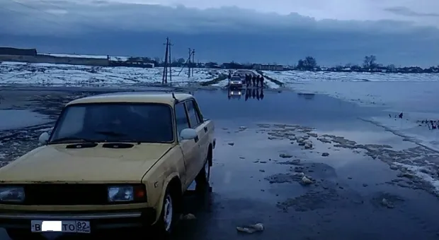 Сильный паводок в восточном Крыму отрезал село от мира