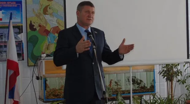 Депутат Госдумы рассказал о потасовке с инвалидом в Крыму