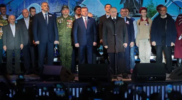 Путин сравнил крымчан и севастопольцев с красноармейцами