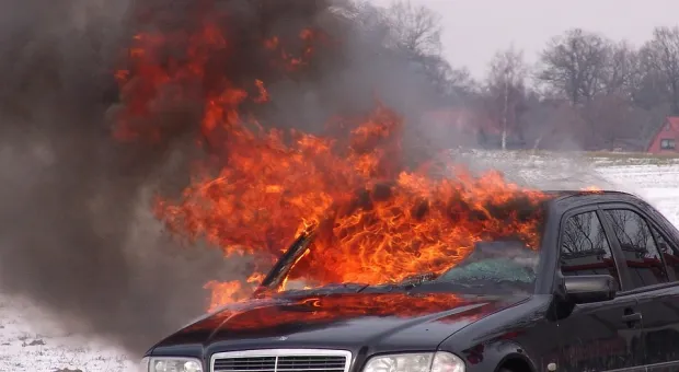 В Севастополе сгорел еще один автомобиль