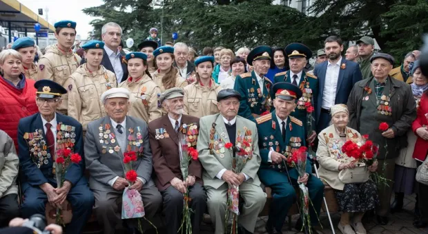 Симферополь отмечает 75-летие освобождения от оккупантов
