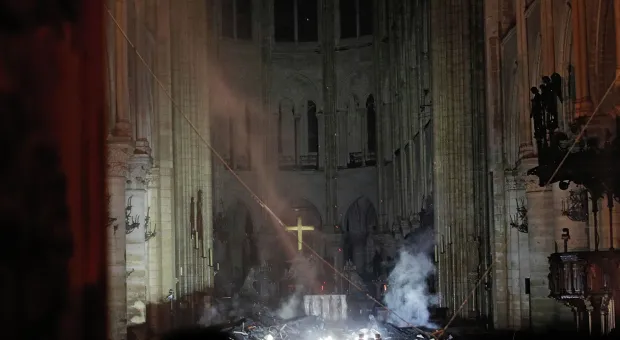 Севсети #722. Пожар в соборе Парижской Богоматери и инопланетное вторжение