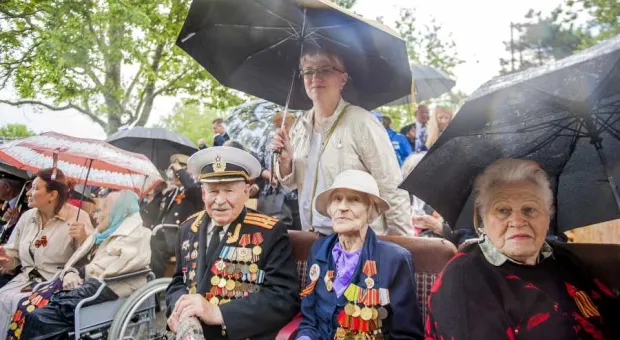 Ветераны Севастополя получат выплаты ко Дню Победы