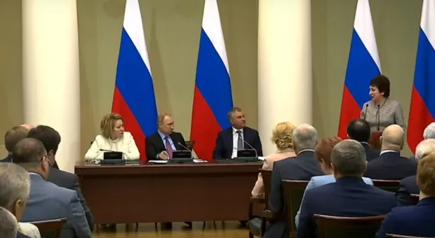 Новости Севастополя - В Севастополе возникла путаница с пригласительными для ветеранов парад Победы