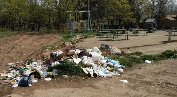 В Севастополе нашёлся виновный в появлении кучи мусора