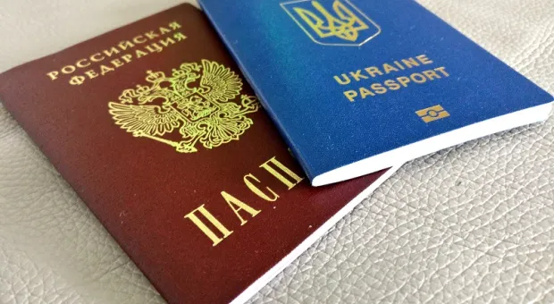 Чиновники Крыма продолжают поездки на Украину