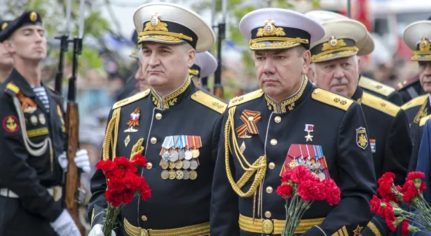 Новый командующий ЧФ Игорь Осипов принял участие в торжествах 9 мая в Севастополе