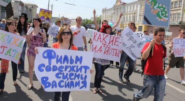 Протестам в Севастополе не хватает массовости, разнообразия и социальных сетей