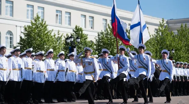 В Севастопольском президентском кадетском училище прошел первый выпускной