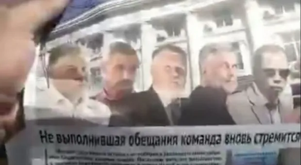 В Севастополе продолжается неделя предвыборных фейков и «чернухи»: горожанам раздают липовый «Форпост»