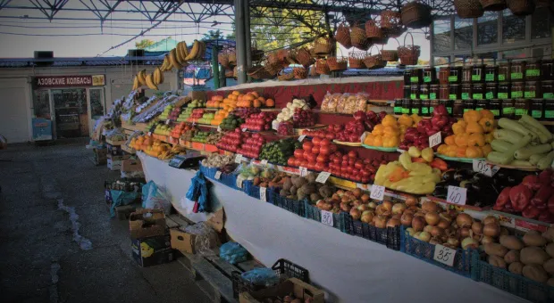 Севастопольские предприниматели хотят торговать овощами у Дома культуры 