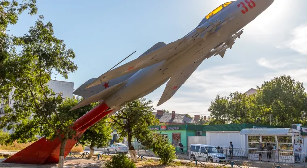 Старые самолёты и вертолёты отправят «дослуживать» в Севастополь 