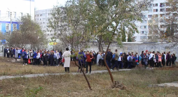 В Севастопольской школе эвакуировали детей 