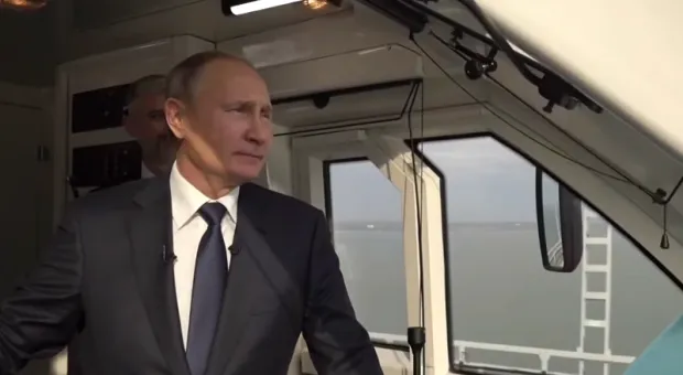 Путин открыл железнодорожное движение по Крымскому мосту