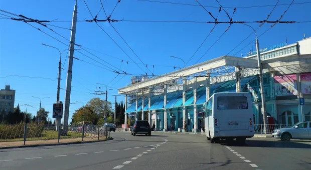 Новости Севастополя - Огибать Большую Морскую через площадь Восставших транспорт Севастополя начнёт уже в январе 