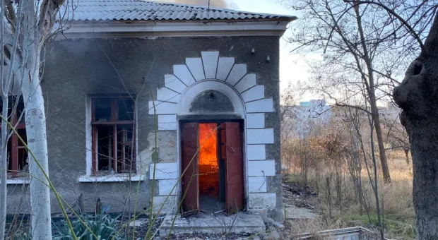 Новости Севастополя - Умная остановка под напором севастопольцев «бежала» из бухты Омеги 