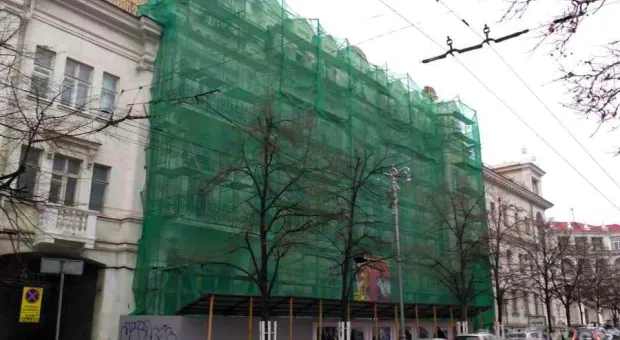 Реконструктора музея Крошицкого хотят штрафовать за «неправомерную выгоду»