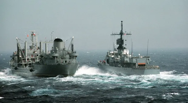Иран и США готовы обстрелять друг друга в море