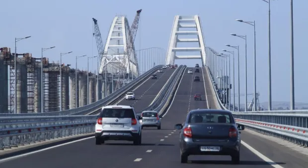 Туристов хотят тестировать на коронавирус на Крымском мосту