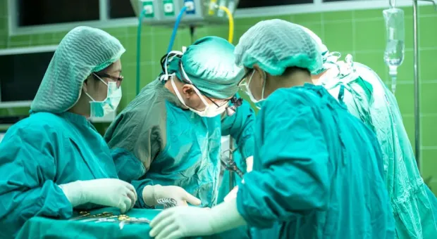Зарплаты севастопольских врачей вновь потребовали вмешательства сверху