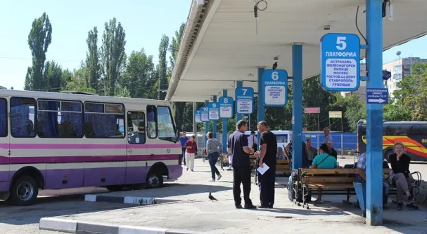 Крым возобновил автобусное сообщение с материком