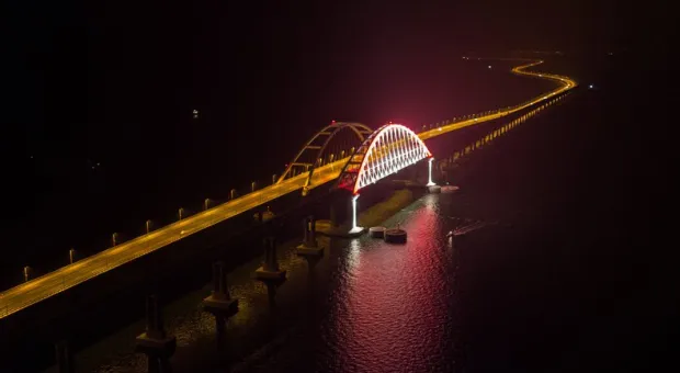 Первый груз по Крымскому мосту уйдёт на материк из Севастополя