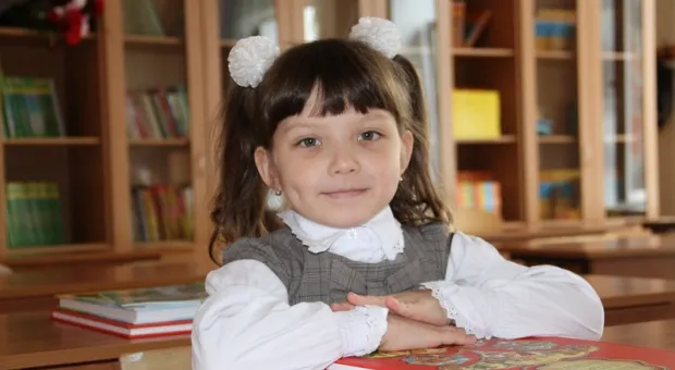 «Дорогие» первоклассники: сколько стоят сборы в школу в Крыму