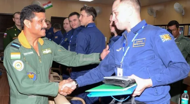 Индия отказалась от участия в международных военных учениях в России 