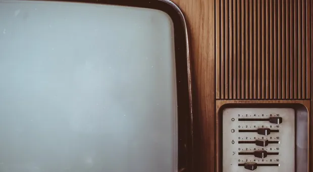 Жители английской деревни сидели без интернета из-за старого телевизора
