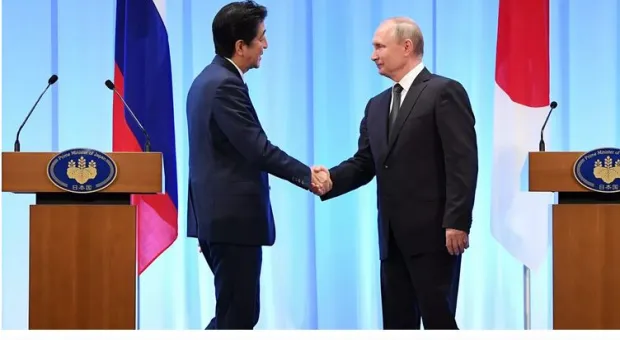 Абэ рассказал, что помешало заключить мирный договор с Россией