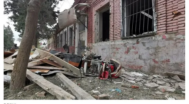 В Азербайджане заявили о семи погибших при обстреле города Гянджа