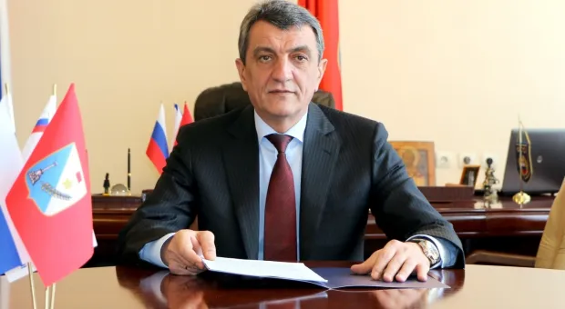 Экс-губернатор Севастополя Сергей Меняйло ответит за отравление Навального Экс-губернатор Севастополя Сергей Меняйло ответит за отравление Навального