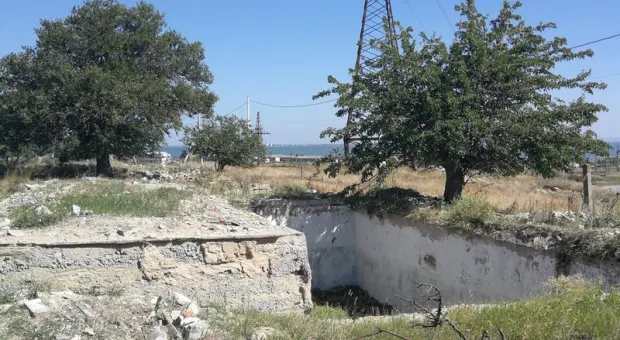 При прокладке водовода в Крыму нашли античную винодавильню
