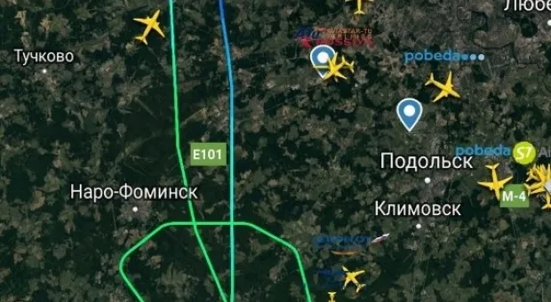 Самолет с Навальным совершил неприличный пируэт
