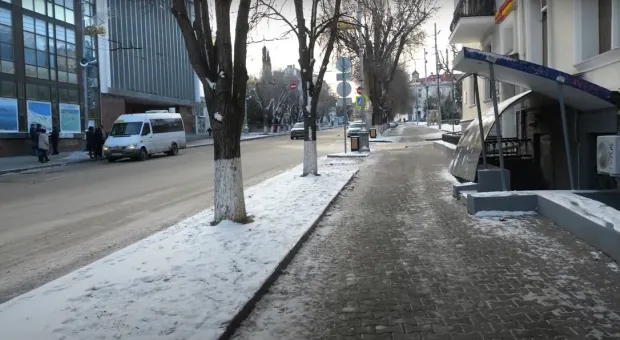 Как в Севастополе справляются с уборкой снега