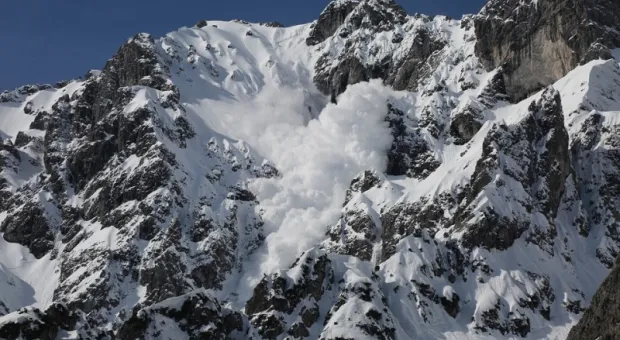 В горах Крыма готовятся к сходу снежных лавин