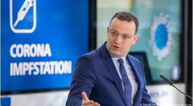 Глава Минздрава Германии призвал к жесткому локдауну на две недели