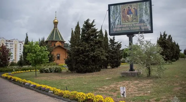 Забор вокруг храма в Севастополе не затронет территорию сквера 