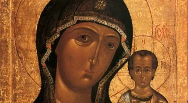 Крымчанин пытался добить свою мать иконой Казанской Божьей Матери