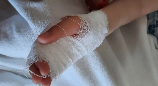 Севастопольский малыш получил рваную рану на детской горке